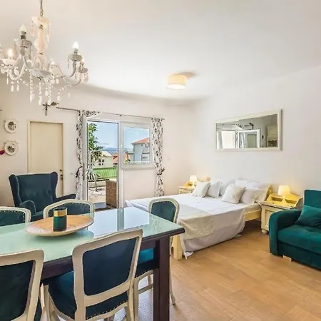 Appartement Oliva Baška Voda